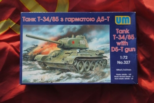 UM0327  T-34/85 with D5-T Gun